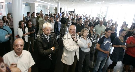 Aprovechando que los tres ttulos estaban bien cerca, son muchos los que no han perdido la oportunidad de hacerse una fotografa con el histrico triplete.