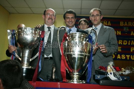 Joan Laporta va recordar que la darrera ocasi en qu va estar amb els penyistes asturians i va baixar a una mina, labril del 2006, el FC Barcelona va acabar guanyant la Lliga i la Champions.