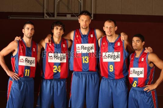 El Palau Blaugrana recuper este verano a una de sus grandes figuras, Joan Carles Navarro. Tambin llegaron Sada, Andersen, Barton y Barrett, en un equipo dirigido desde el febrero por Xavi Pascual.