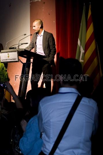 Unes 1000 persones van omplir la sala Can Llovet per seguir l'acte de proclamaci de Pep Guardiola com a fill predilecte de Santpedor. Fotos: lex Caparrs (FC Barcelona)