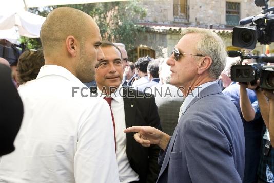 Josep Guardiola, Johan Cruyff i Rafael Yuste. Foto: lex Caparrs/Miguel Ruiz-FCB.