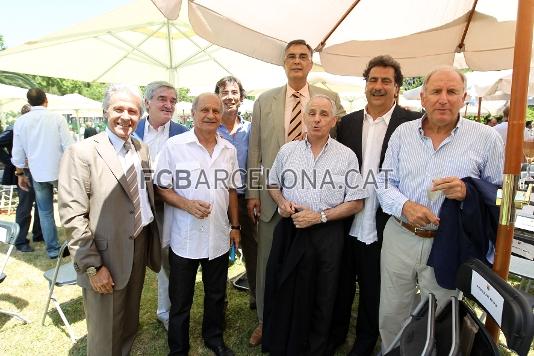 Carles Rexach, Too de la Cruz, Ramon Alfonseda i Josep Moratalla entre els veterans que han estat presents. Foto: lex Caparrs/Miguel Ruiz-FCB.