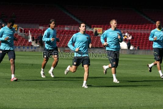 From left to right Eto'o, Giovani, Xavi, Gudjohnsen and Henry.