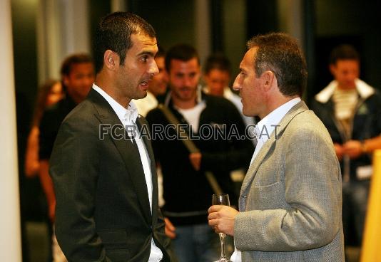 Josep Guardiola amb el secretari tcnic, Txiki Begiristain.