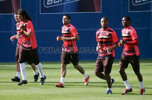 El equipo, en el calentamiento.