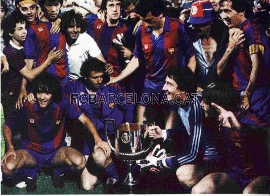 1982/83: la 20 Copa del Rey llegara despus de batir al Madrid en la final per 2-1.