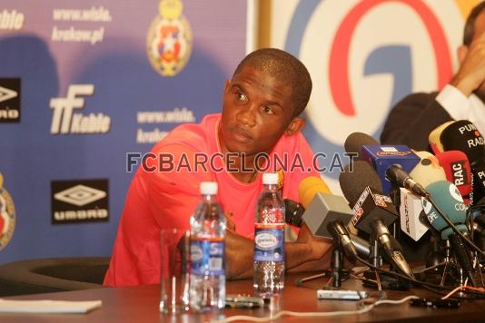 Samuel Eto'o ha comparegut en roda de premsa abans de l'entrenament a Cracvia.