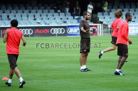 Josep Guardiola durant la sessi de tarda.