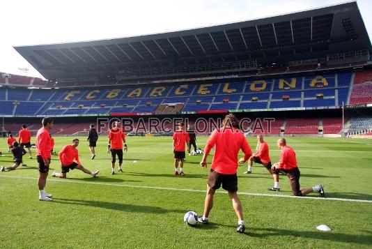 Rondos en el Estadi.