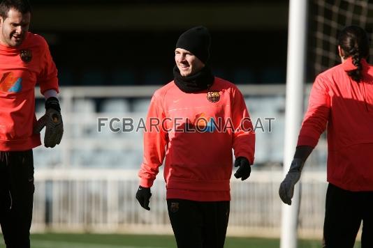 Messi, ben abrigat, amb Jorquera i Pinto.