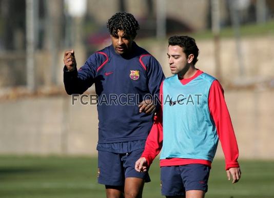 Rijkaard, com la resta de tcnics, sempre va confiar en Xavi, qui era un titular indiscutible en els seus onzes.