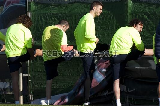 El equipo se ha ejercitado a las 11.00 horas en la Ciutat Esportiva. (Foto: lex Caparrs)