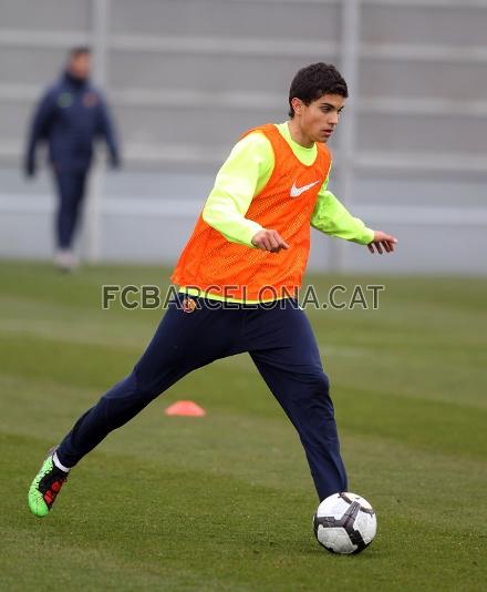 Un dels protagonistes del Caldern, Marc Bartra, que s'ha entrenat amb el primer equip. Foto: Miguel Ruiz - FCB.