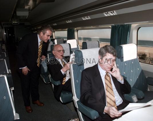 Nicolau Casaus, a l'interior del tren. Foto: Miguel Ruiz - FCB