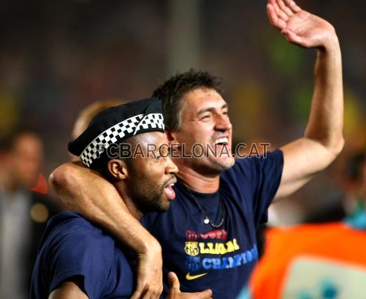 Keita, durant la festa al Camp Nou per la consecuci del triplet. Foto: Arxiu FCB