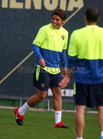 Jonathan Dos Santos,  novetat de la convocatria. (Foto: Miguel Ruiz, FCB)