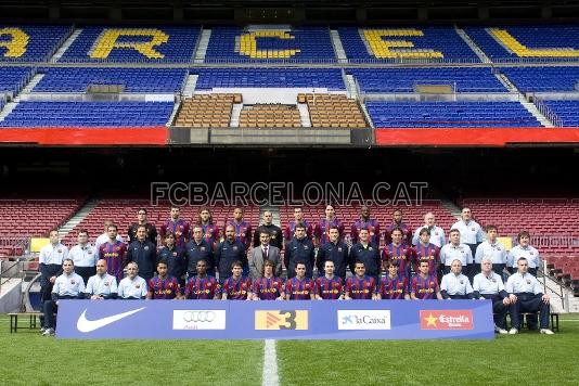 Foto oficial del FC Barcelona de la temporada 2009/10. Foto: Miguel Ruiz / lex Caparrs (FCB)