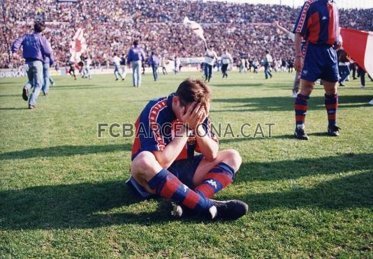 Albert Ferrer, abatut desprs de caure per 2-1 contra l'equip brasiler. Foto: SPORT.