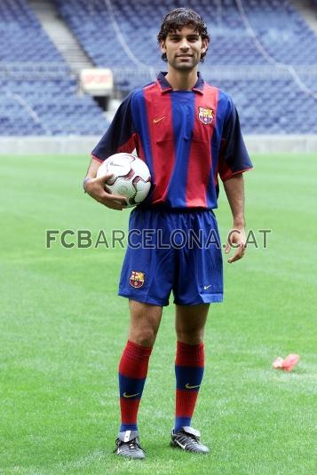 Presentaci al Camp Nou (2003).