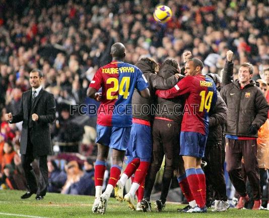 Primer triomf del Bara de Guardiola al Madrid. 2 a 0 al Camp Nou, el 13 de desembre del 2008. Foto: arxiu FCB.