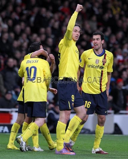 Dos goles en el campo del Arsenal.