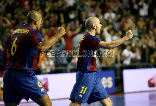 Dani Fernndez celebrando un gol.