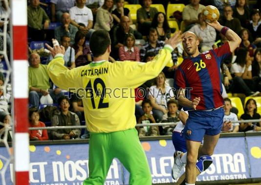 Rocas davant el porter de l'Algesires, Catarain.