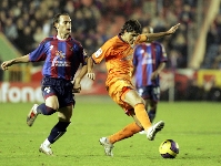 LLevant-FCB-Edmilson_x1x.jpg