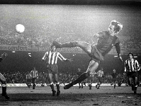 GOL_DE_CRUYFF_A_REINA_x1973x.jpg