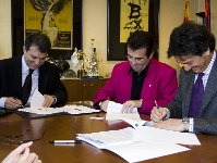 2010-02-12_FIRMA_ACUERDO_BANCO_ANDORRANO_005.jpg