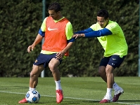 2010-04-02_ENTRENAMIENTO_FCB_ATLETIC_015.jpg