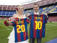 2010-09-16_PAREJA_NOVIOS_CAMP_NOU_006.jpg