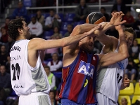 Primera derrota en el Palau en ACB (76-86)