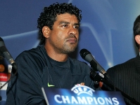 Rijkaard: I expect a different Lyon