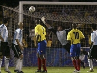 Un gran Messi no evita la derrota ante Colombia (2-1)