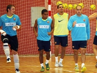 Los brasileos Pedrinho y Chico, con Cristian y Javi Rodrguez