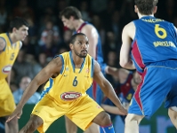 El jugador del Maccabi Sharp, en uno de los duelos entre catalanes e israeles. Foto: Archivo- FCB