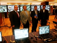 Los miembros de la Mesa visitan el Camp Nou