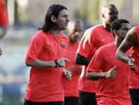 Messi rejoins his team-mates