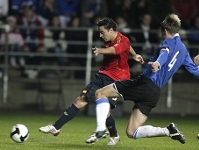 Espaa golea (3-0); Francia y Uruguay empatan (0-0)