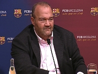 Foto: Joan Oliver en la sala de prensa del Camp Nou