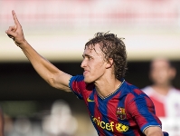 Marc Muniesa, en la celebraci d'un gol. Fotos: lex Caparrs-Miguel Ruiz/FCB