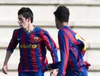 Triomf amb patiment abans del derbi (2-3)