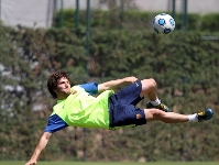 Carles Planas, en una accin del entrenamiento de este viernes. Fotos: Miguel Ruiz-FCB