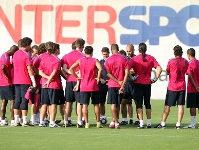 21 players in training