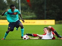 Ebwelle, en un dels partits disputats pel Cadet B. Fotos: manchesterunitedpremiercup.com