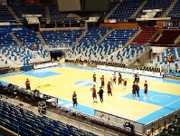 El Regal Bara, entrenando en el Martn Carpena, done esta tarde disputar la 15a jornada ACB (Fotos: FCB)