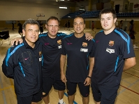 D'esquerra a dreta: el doctor Gil Rodas, el fisio Toni Bov, el massatgista Eduard Torrent i l'encarregat de material Miquel Font (Fotos: lex Caparrs - FCB)