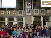 La Penya de Mula Inaugura l'Escut