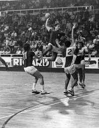 Image associated to news article on:  HISTORY OF THE HANDBALL SECTION  